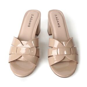 NORI Women's Nude Block Heel Sandals Size 6 NIB